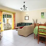 Villa Naomi - Large Garden And Terrace