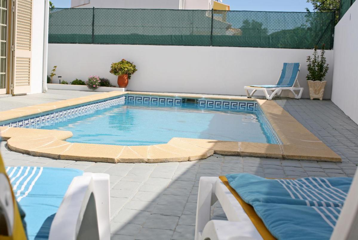 Naomi - Large Garden And Terrace Holiday home Albufeira