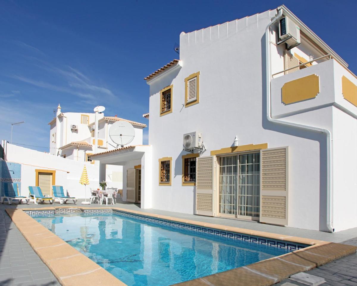 Holiday home Naomi - Large Garden And Terrace Albufeira