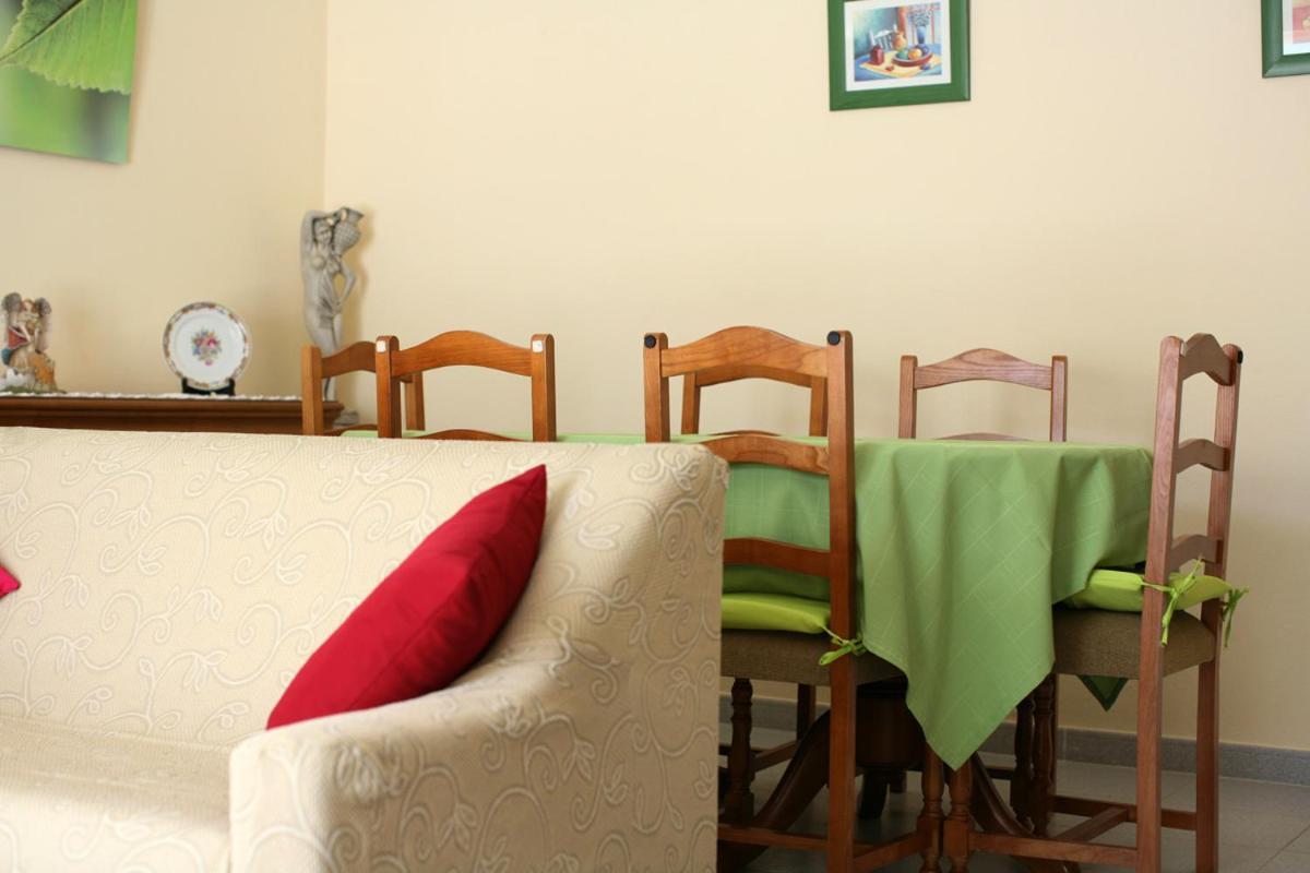 Holiday home Naomi - Large Garden And Terrace *